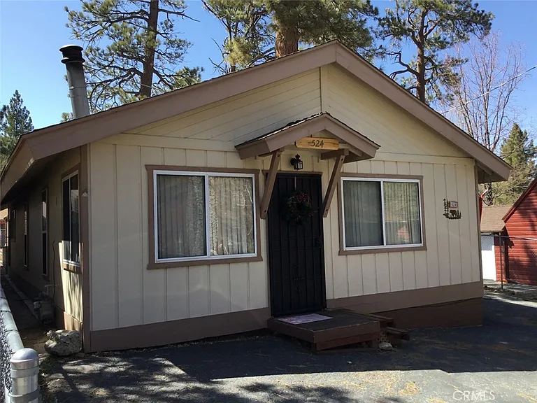 524 Wanita Ln — Photo 17