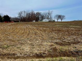 8706 Le Pere School Rd, Millstadt, IL 62260