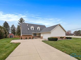 600 Ashbury Dr, Perrysburg, OH 43551