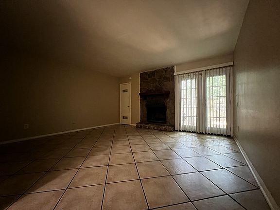 4th image of 6420 Parton Ct APT B