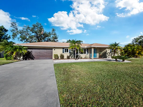 633 Chevy Chase Dr, Sarasota, FL 34243