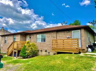 10 Carroll St, Pittston, PA 18640