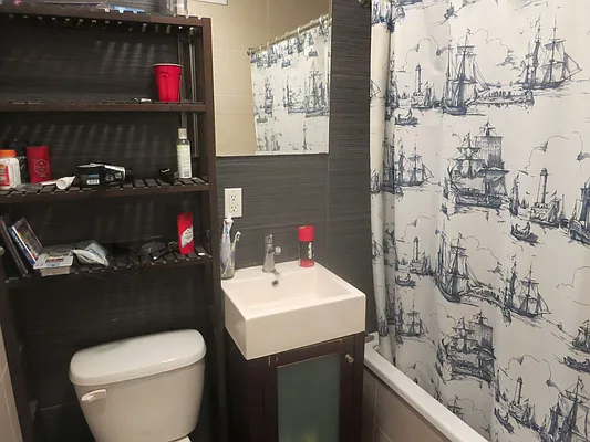 Rented by Nooklyn NYC LLC | media 69