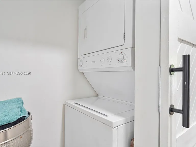 8270 NE 1st Pl #2 — Photo 12