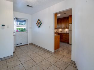 1911 Embudo Dr NE, Albuquerque, NM 87112