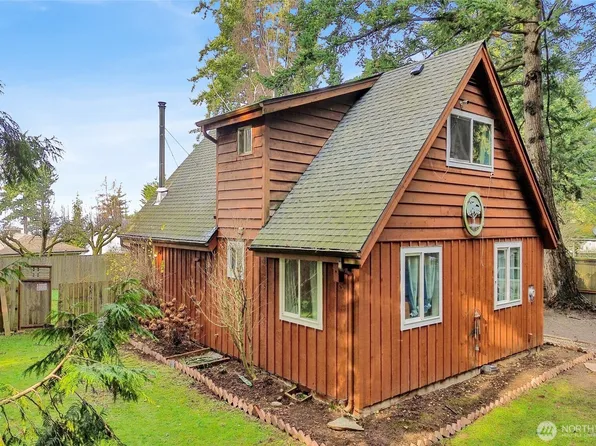 2873 Haxton Way, Bellingham, WA 98226