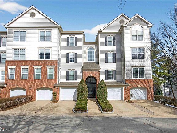 2nd image of 4667 Longstreet Ln APT 106
