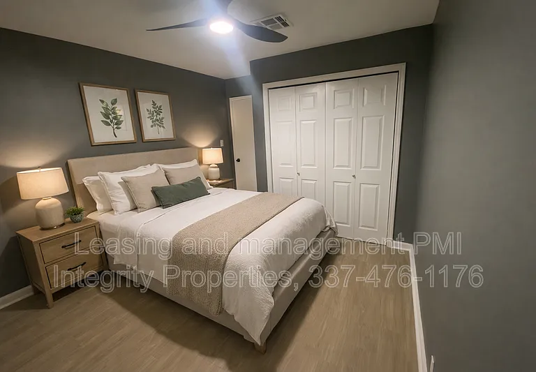 2339 Robley Dr — Photo 6