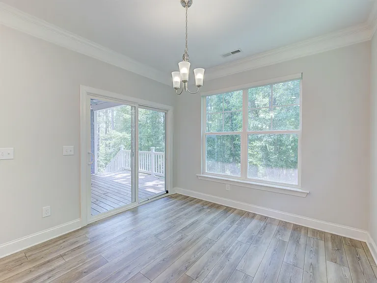 300 Sunnycrest Ln — Photo 19