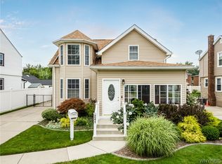 241 Lowell Rd, Buffalo, NY 14217
