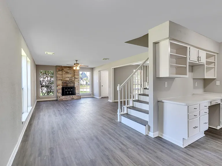 4511 Tangle Creek Ln — Photo 7