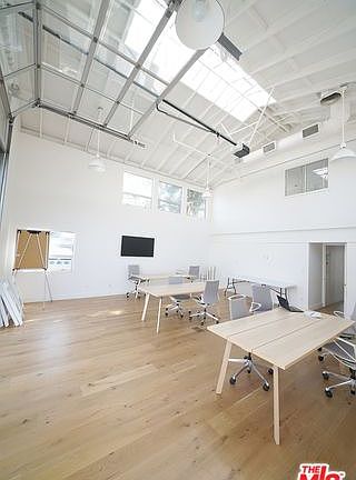 2nd image of 1421 Abbot Kinney Blvd