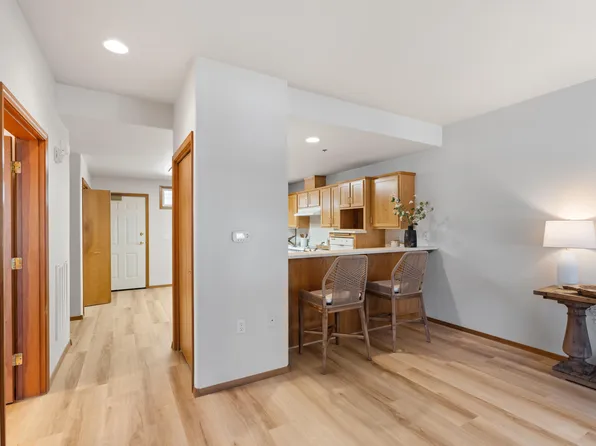 851 Pavilion Pl, Ashland, OR 97520