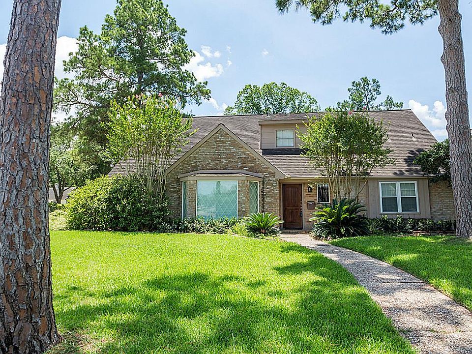 1st image of 14503 Chadbourne Dr