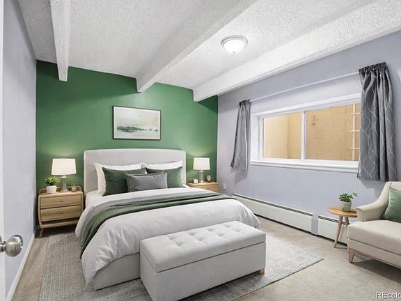 3rd image of 800 W Belleview Avenue #101