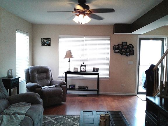4th image of 21457 Loch Ln