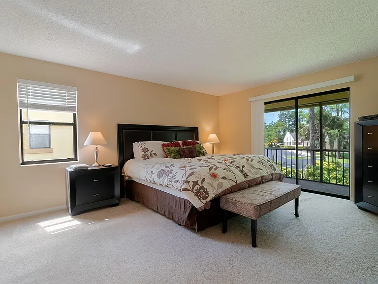 13095 Belhaven Ct #12 — Photo 10