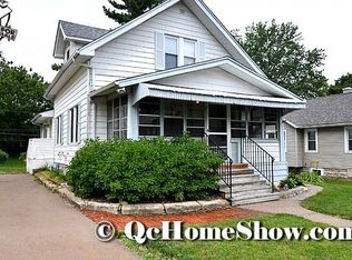 2014 Vine St, Davenport, IA 52804
