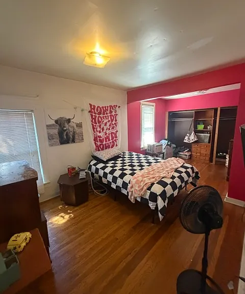 213 W Yates St #2 — Photo 6