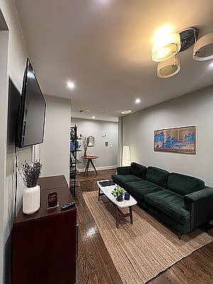 5th image of 930 Myrtle Ave #12A