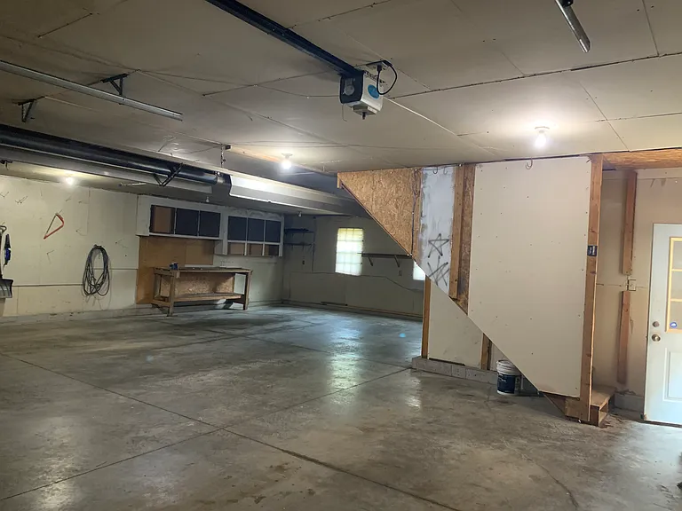 inside the huge 5 stall garage