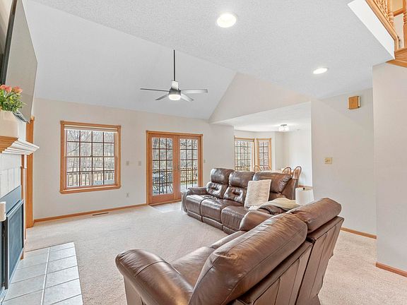 5th image of 112 Winding Ridge Rd