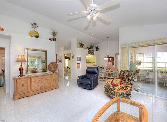 3rd image of 2240 Rio Nuevo Dr