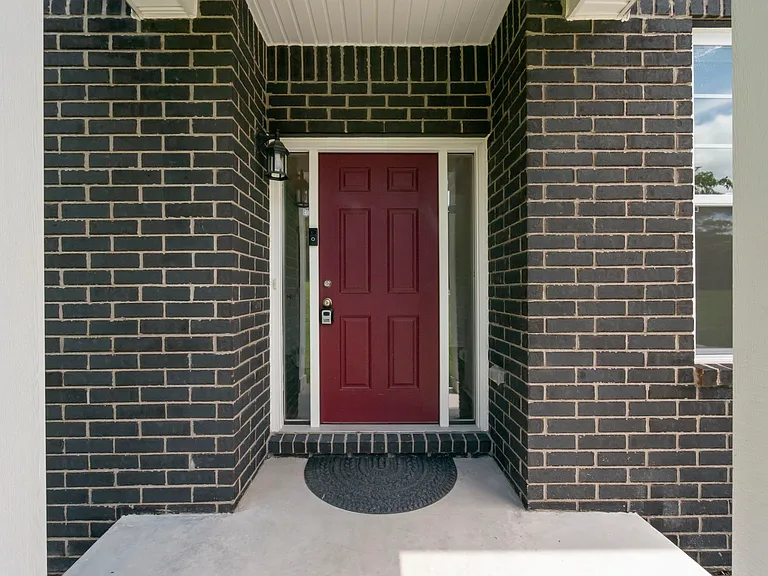 63770 Dequindre Rd — Photo 2