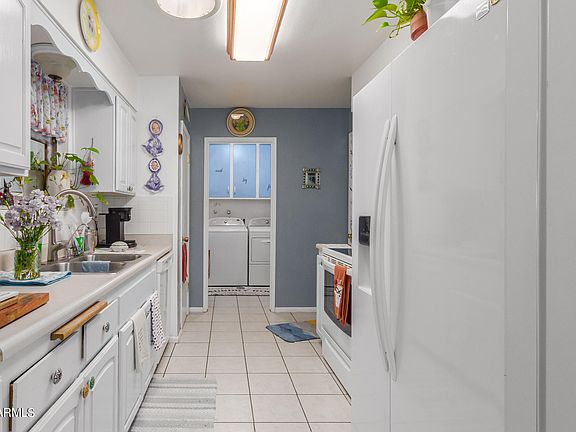 5th image of 10645 W KELSO Drive
