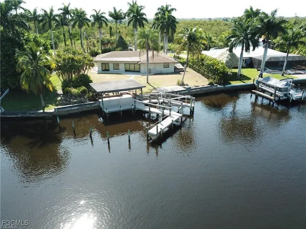 5211 Lake Caloosa Dr, Fort Myers, FL 33905