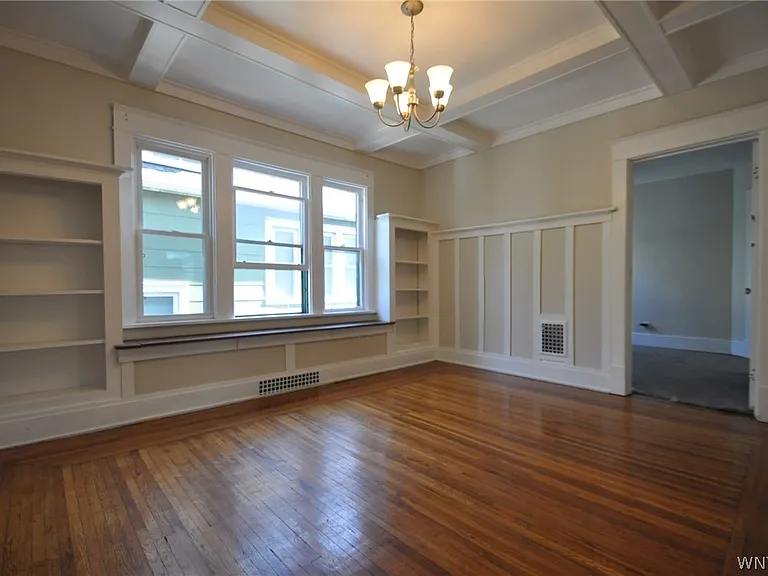 9 Wellington Rd — Photo 9