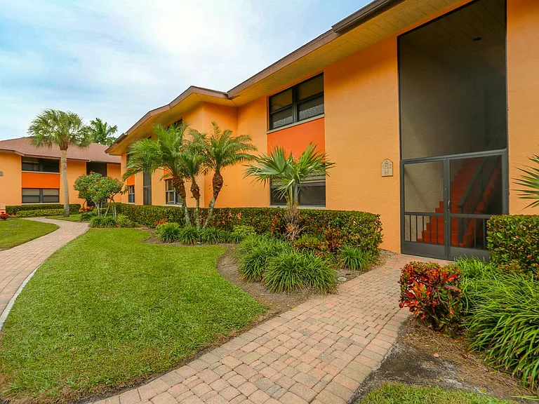 1522 Mainsail Dr #2 — Photo 16