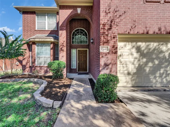 10723 Fletcher Bridge Ln, Sugar Land, TX 77498