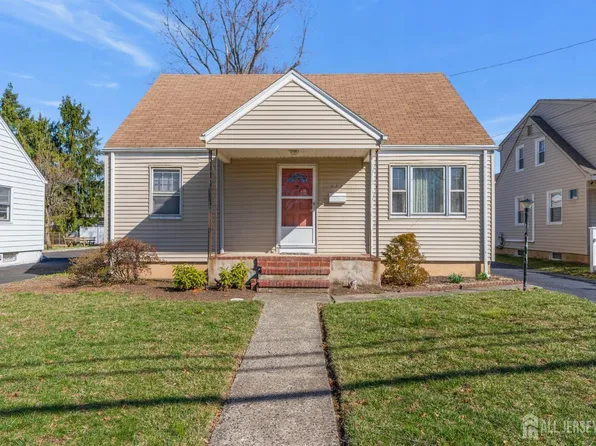 225 Harris Ave, Middlesex, NJ 08846