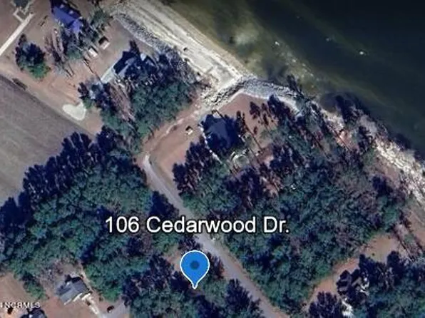 106 Cedarwood Drive, Havelock, NC 28532