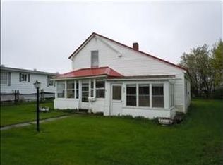 53 Rose Ave, Rouses Pt, NY 12979