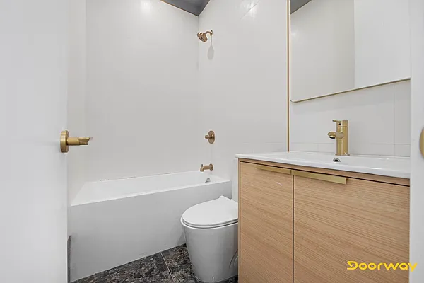 Rented by Doorway NYC, LLC | media 9