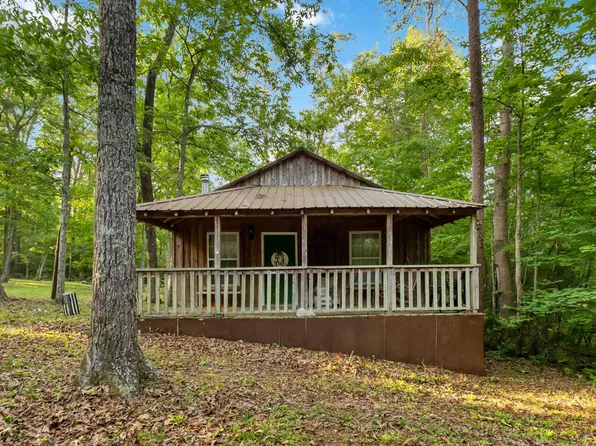 155 County Rd, Burnside, KY 42519