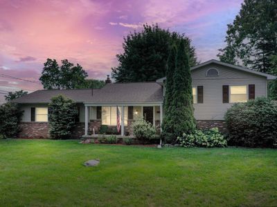 13215 Torrey Rd, Fenton, MI, 48430