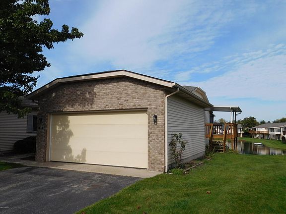 4th image of 6087 Crystal Dr #7