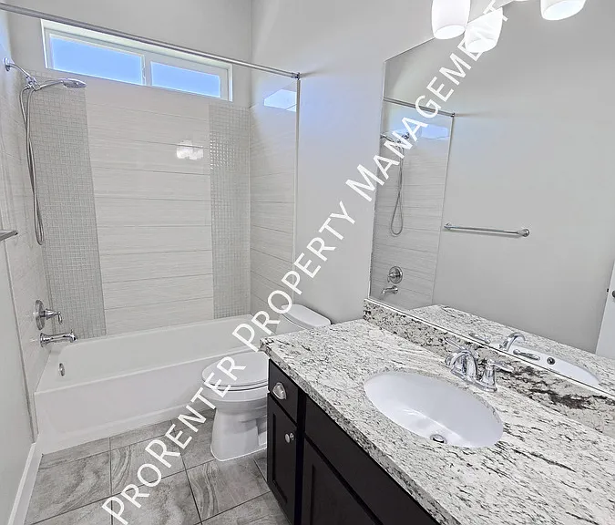 1308 E Maple Way — Photo 19
