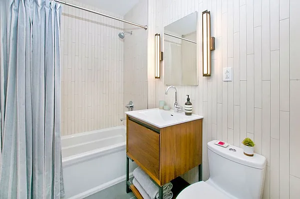 Sold by Exit Realty Landmark | media 6