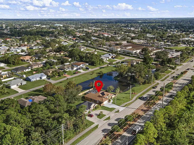 2141 SW Bayshore Blvd — Photo 35