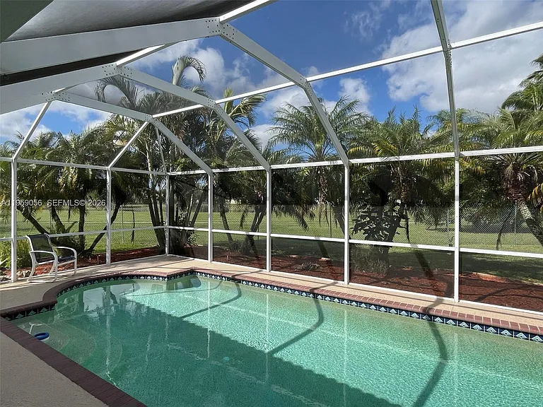 2710 Augusta Dr — Photo 23