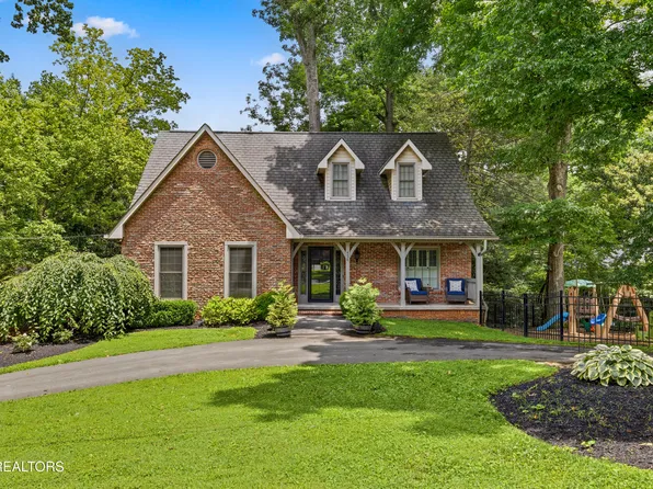 458 Oakhurst Dr, Knoxville, TN 37919