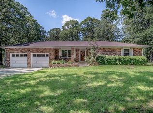 19083 Justice Rd, Lebanon, MO 65536