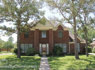 17103 Meadow Heights Dr, Houston, TX 77095