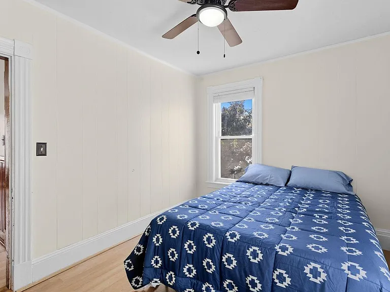 616 Hevey St — Photo 18