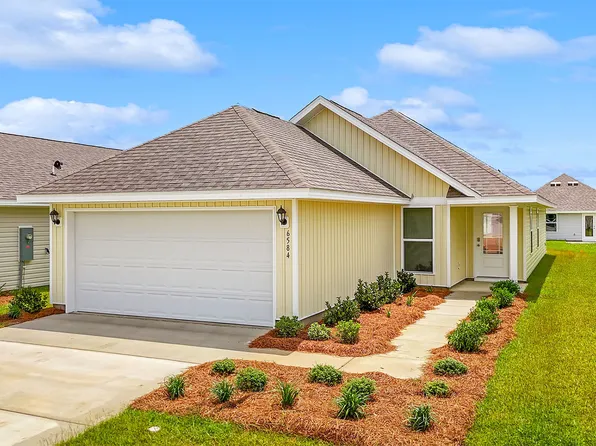 6584 Kettles St, Panama City, FL 32404