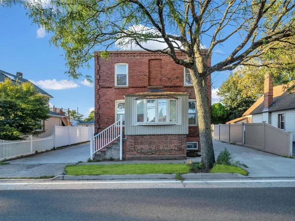 526 Central Avenue, Bethpage, NY 11714